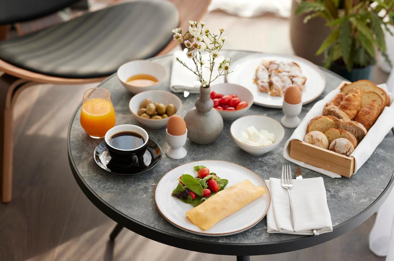 Teight Hotel เทสซาโลนิกิ ภายนอก รูปภาพ